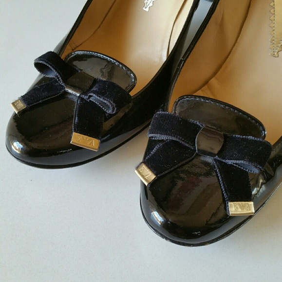 ArMaNi paTenT puMps - Picture 2 of 9